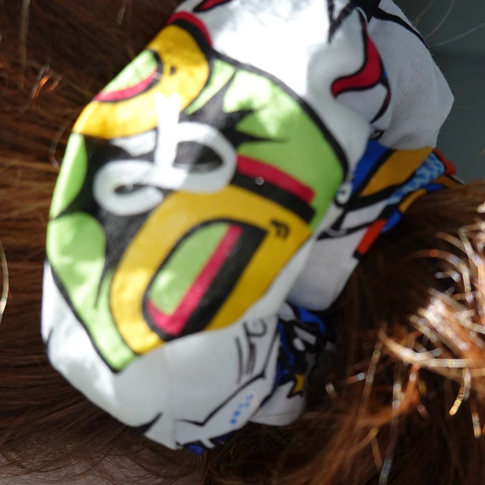 D&G Graffiti Multicolor Fabric Scrunchie (Jumbo) NEW!!! - Picture 5 of 7